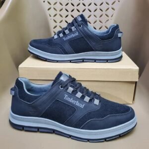 New Lace-up Classic  Low-Top Casual Sneakers
